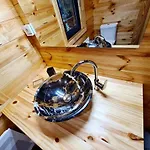 シャレー Le Aura Et Jacuzzi アブレッシュフィラー