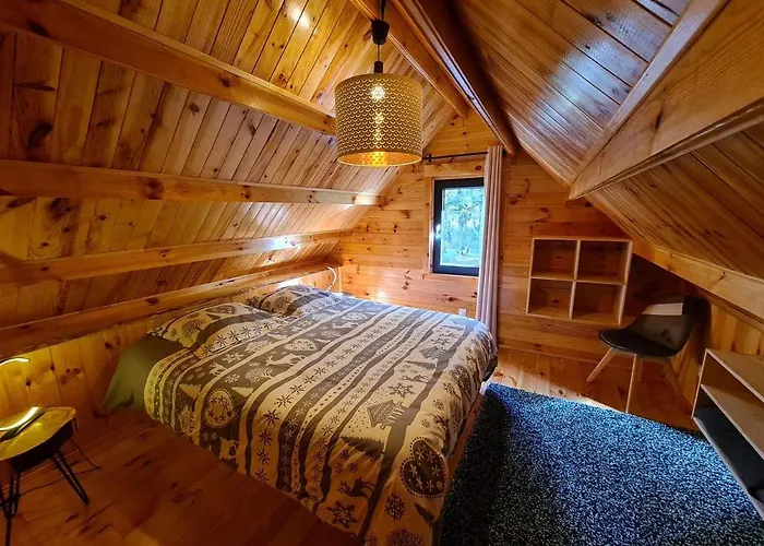 Le Aura Et Jacuzzi *